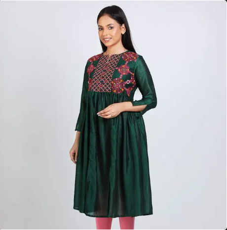 WOMENS ETHNIC